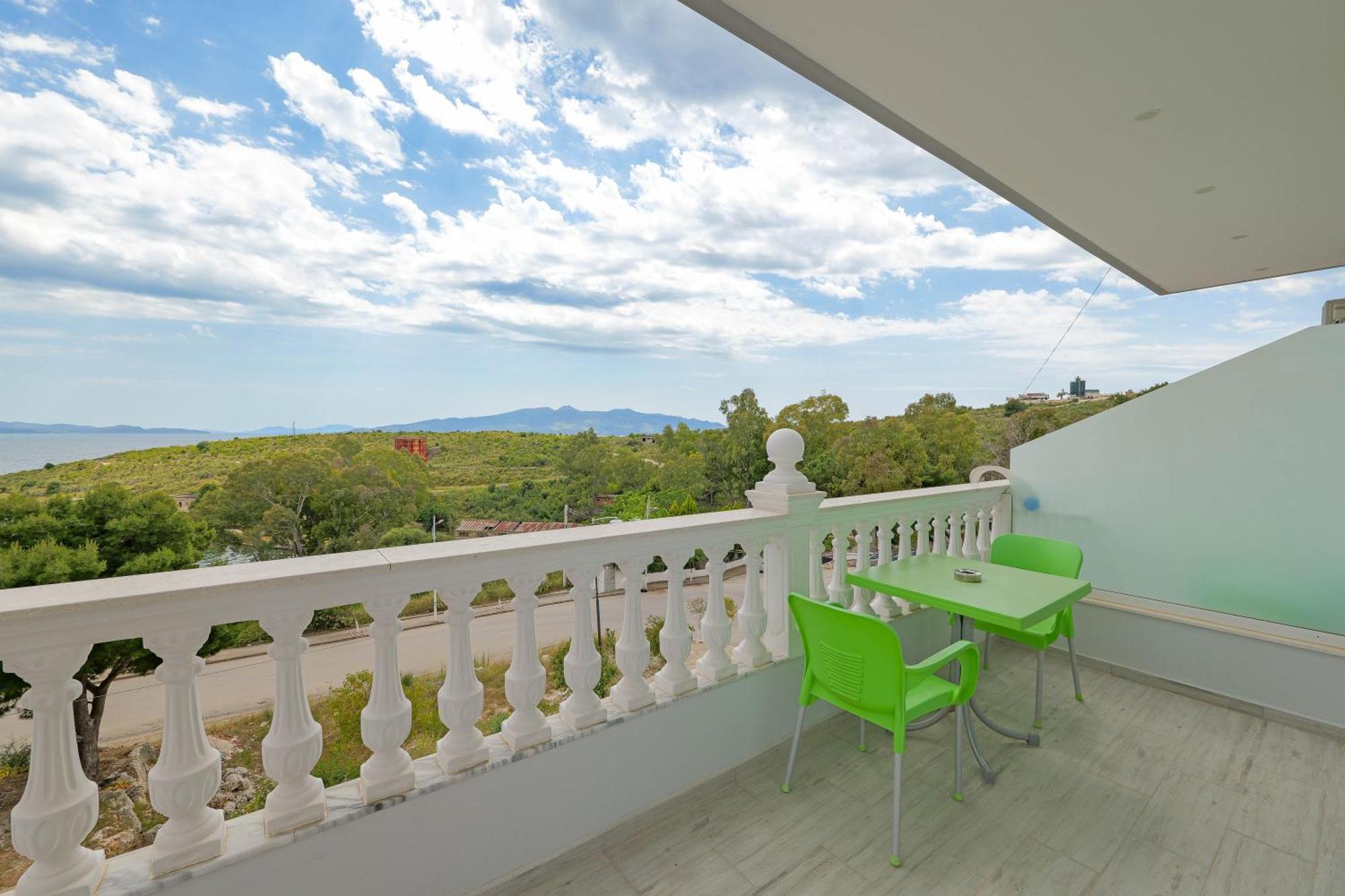Vila Marina Apartments Sarandë 外观 照片