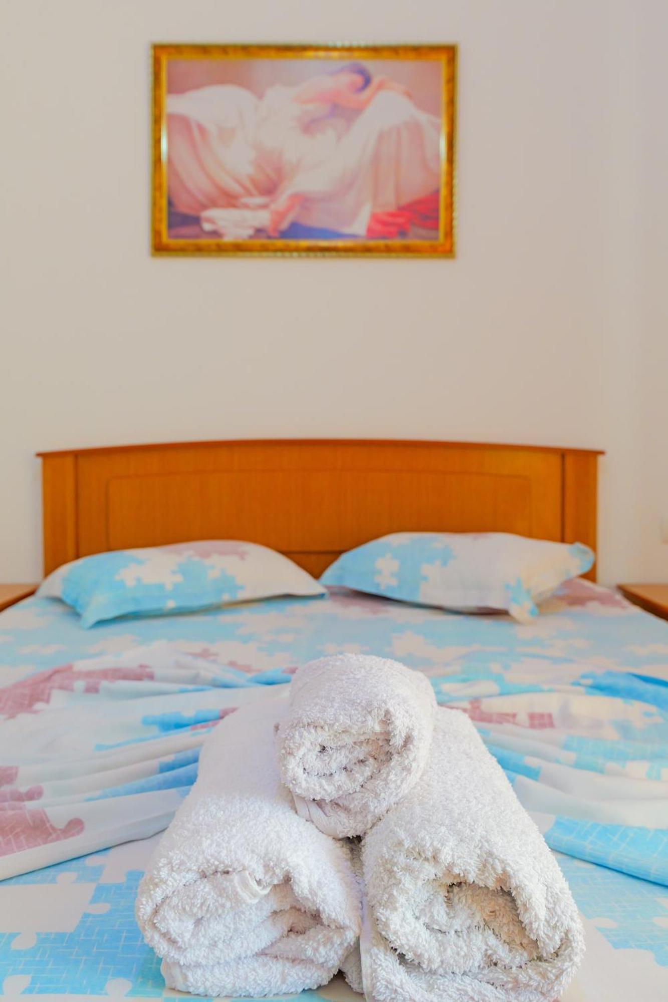 Vila Marina Apartments Sarandë 外观 照片