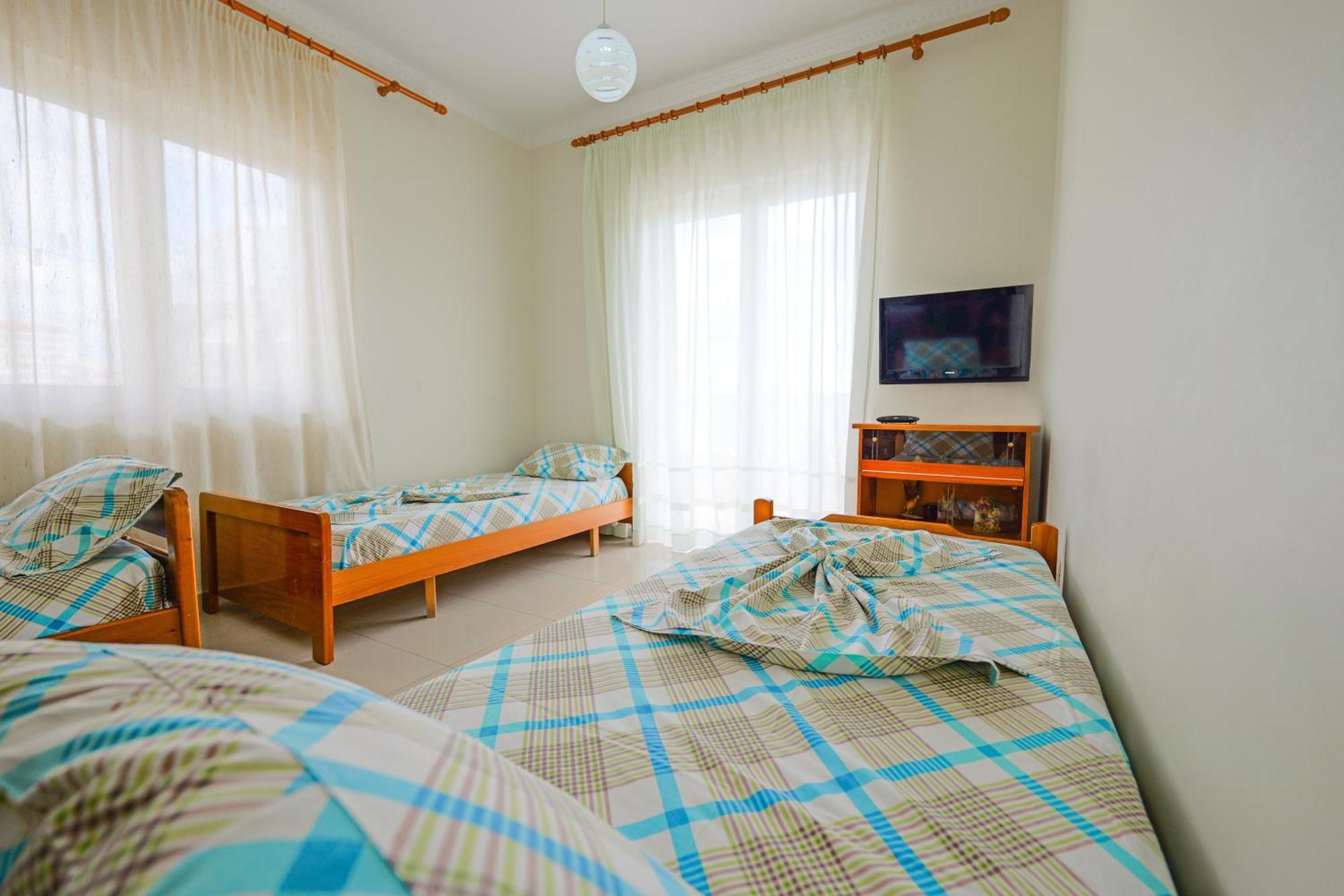 Vila Marina Apartments Sarandë 外观 照片